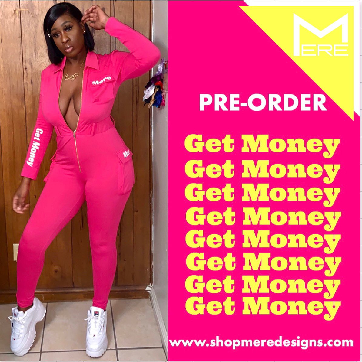Mere_brand's tweet photo. If you not tryna level up I’m not your type 🤑💞
PRE-ORDER “Get Money” Suit
Drops 9/27/20 🎂 
https://t.co/ZqMuoNpTdk : Link In Bio https://t.co/RpSMvlXVqU