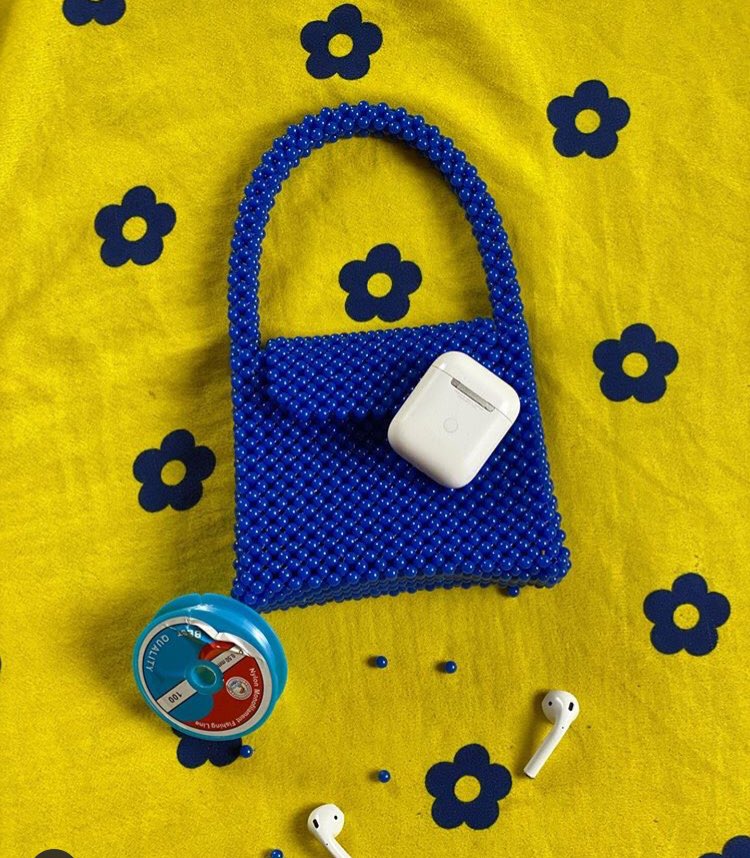 Meraki_bead_'s tweet photo. Hi my name is Omobukola , I’m an undergraduate , I make beads bags,Check below for pictures for all my works.
Please help retweet if this crosses your TL.🙏🙏🙏
❤️❤️❤️
My customers are on your timeline 😩😩😩

#SaveKanoNine #dontexecute #bbnaija2020lockdown https://t.co/Gw9LJm81dy