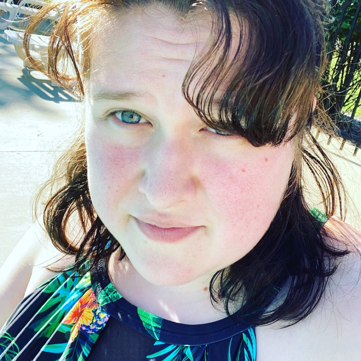 CGNelsonwrites's tweet photo. Gotta love being poolside https://t.co/GRQYqbWdRI