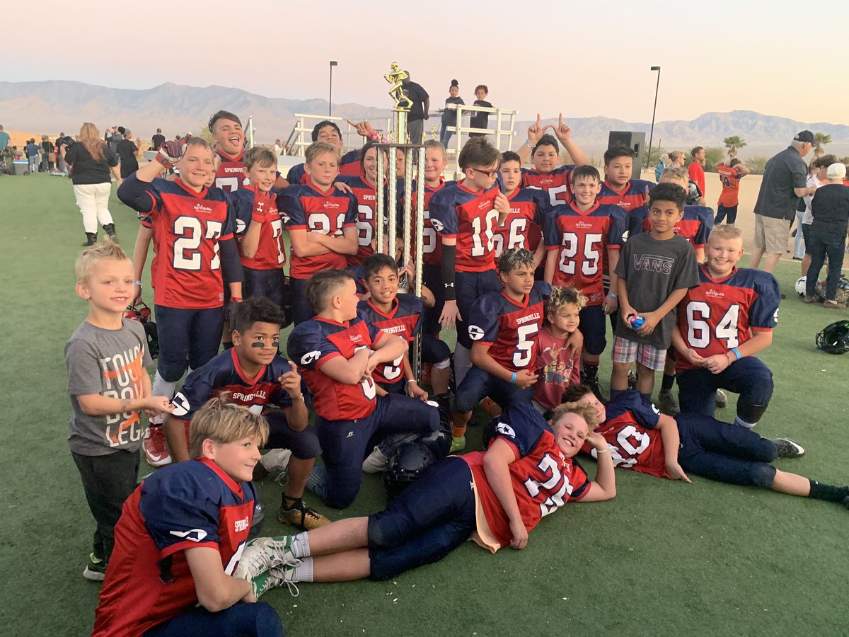 cj8woman's tweet photo. Little man’s Little Red Devil Football Team’s season is still on! Weigh-ins on Thurs. They were champs last year. Will be posting their schedule for those who will need SOME/ANY football in their life this year. #prayforfootball #byufootball #byuSN #littlereddevils https://t.co/wgUTk2rRSx