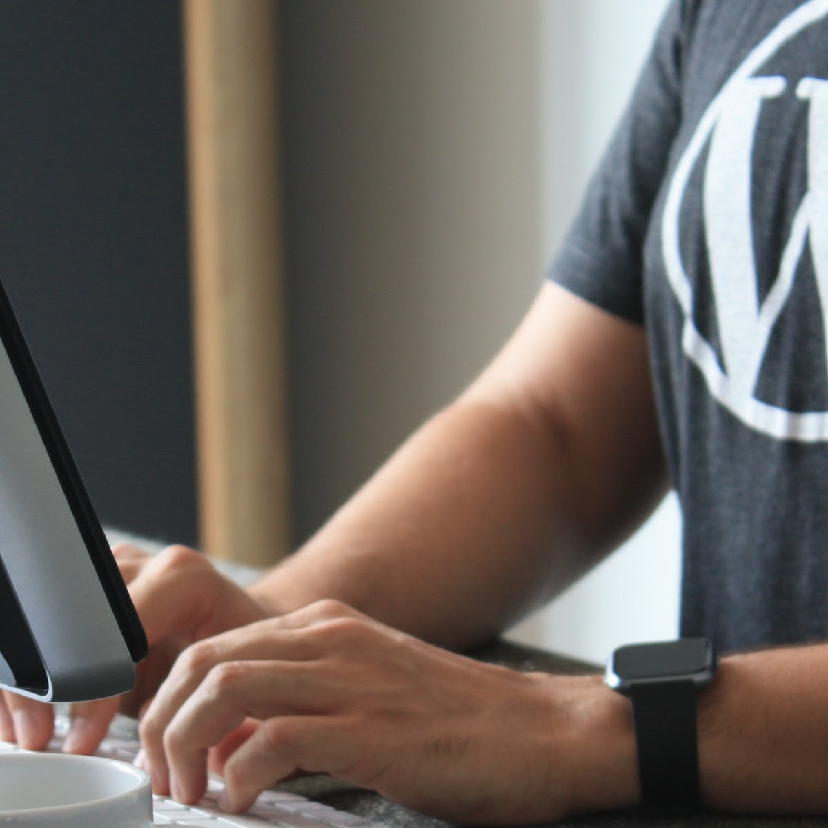 jungle_wp's tweet photo. #WordPress sites on JungleWP® benefit from errors reporting, staging area, where your teams can safely test new plugins or themes, and we also automatically backup your sites before every verified update that have passed our internal extensive screening.  https://t.co/b5rdBwrZ98 https://t.co/OxygYkRR9P