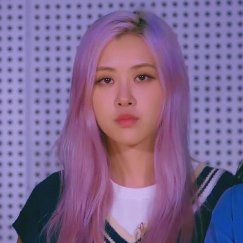 jirosezone's tweet photo. purple hair 💜 https://t.co/Oc78T4wsv9