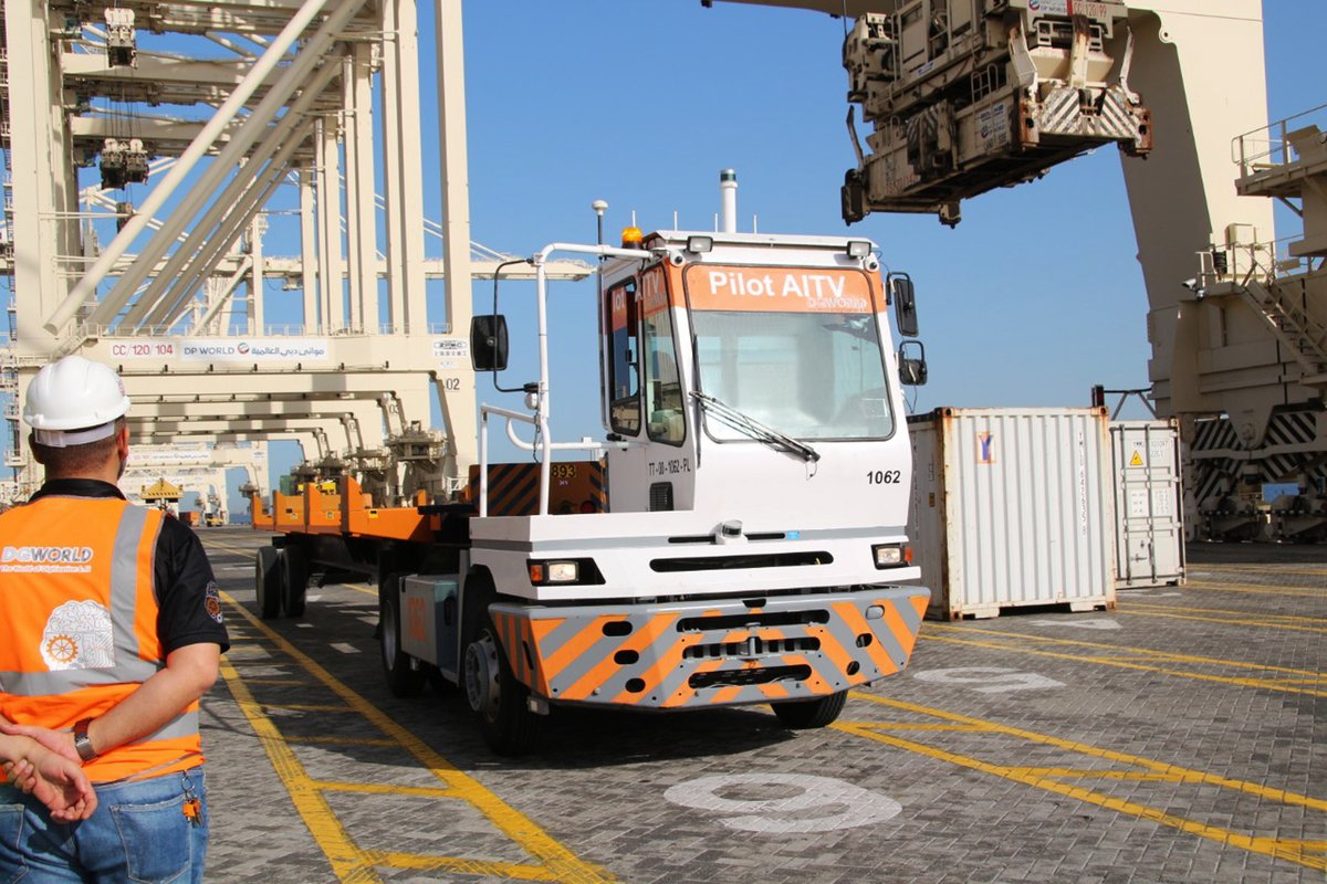 VelodyneLidar's tweet photo. Be sure to check out our recent blog post about @DGWorld3's #AITVs at one of the world's largest ports using #VelodyneLidar's #PuckSensor to boost operational efficiency & safety! https://t.co/6eABUfaBLZ #AutomatedWithVelodyne #lidar #automation #logistics #PortLogistics https://t.co/hGBLVyFWaq