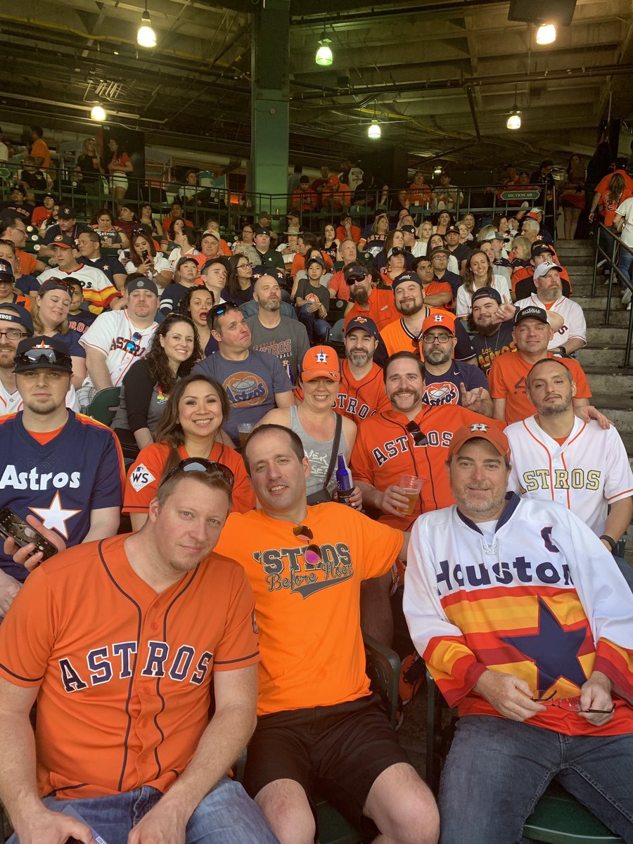 texangwenny's tweet photo. @ATTSportsNetSW since 2004, a big group of us gets together for Opening Day, no matter where our lives have taken us! It’s a chance for us all to catch up and watch our Astros. This was us last year #StrosTuesday https://t.co/gKcs1TdNy0