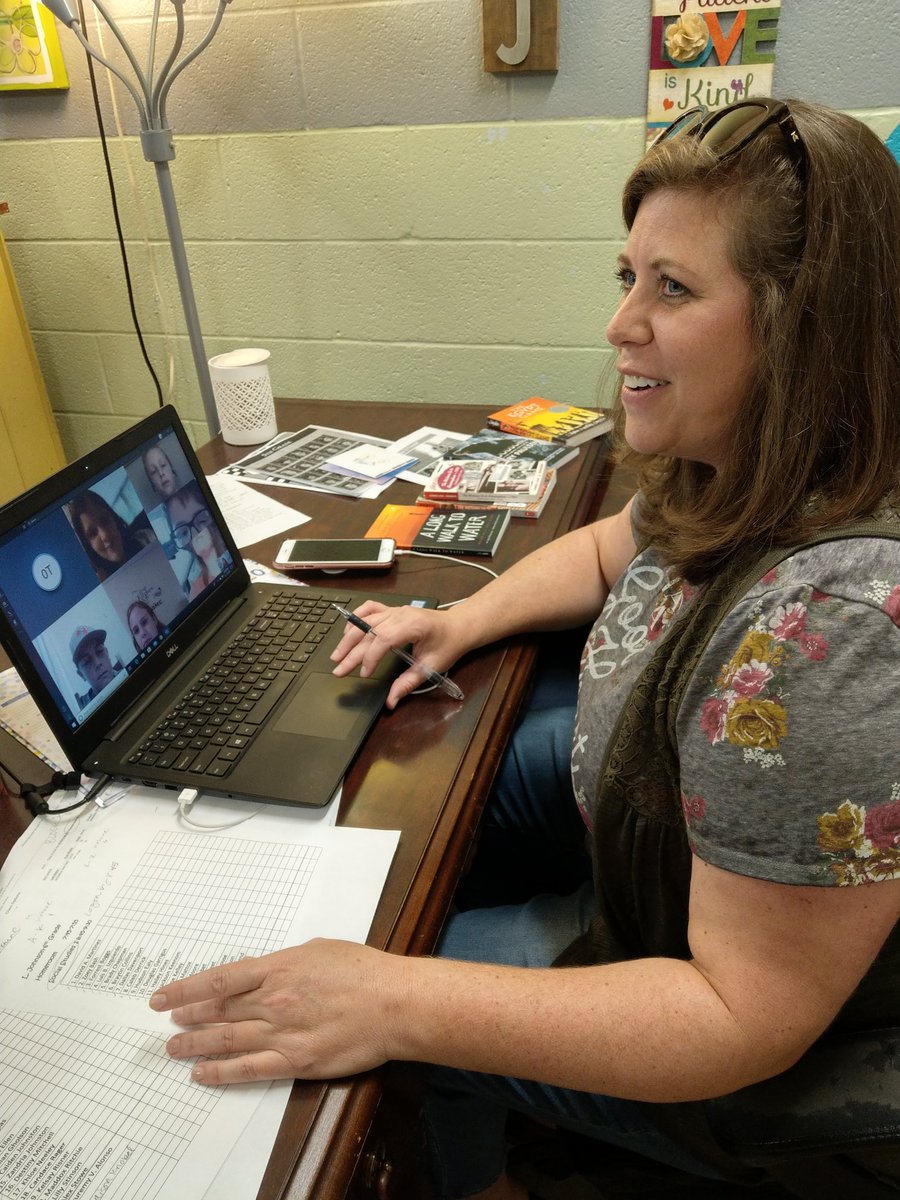HMSIndian's tweet photo. @HMSIndians  We had lots of wonderful teachers welcoming their home rooms tonight.  A special thank you to Resha Garrison, Ms. Harrison's husband, for helping with tech issues. #HMSindians #challengeaccepted #ccsdtn https://t.co/CQZYuftAR0