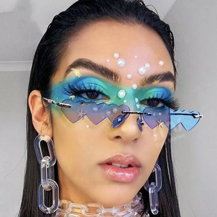 reference_town's tweet image. 🔥| cool sunglasses references