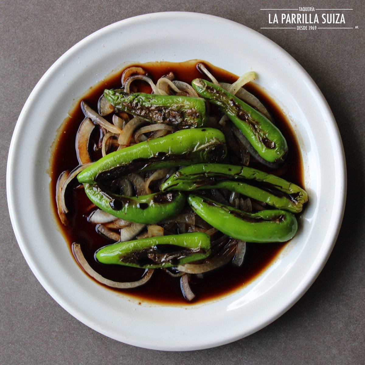 Unos chiles toreados para complementar tu hambre. ❤️