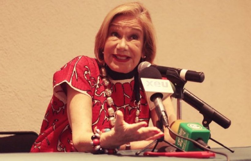 ESTA CHIFLADA GUSDALUPE LOAEZA PROPONE ACUCHILLAR AL PRESIDEMTE ESTA MUY TOCADA JASTA PARECE PANISTA....PERDÓN HA DE  SER DE  <a href="/AccionNacional/">Acción Nacional</a> <a href="/gloaeza/">Guadalupe Loaeza</a>