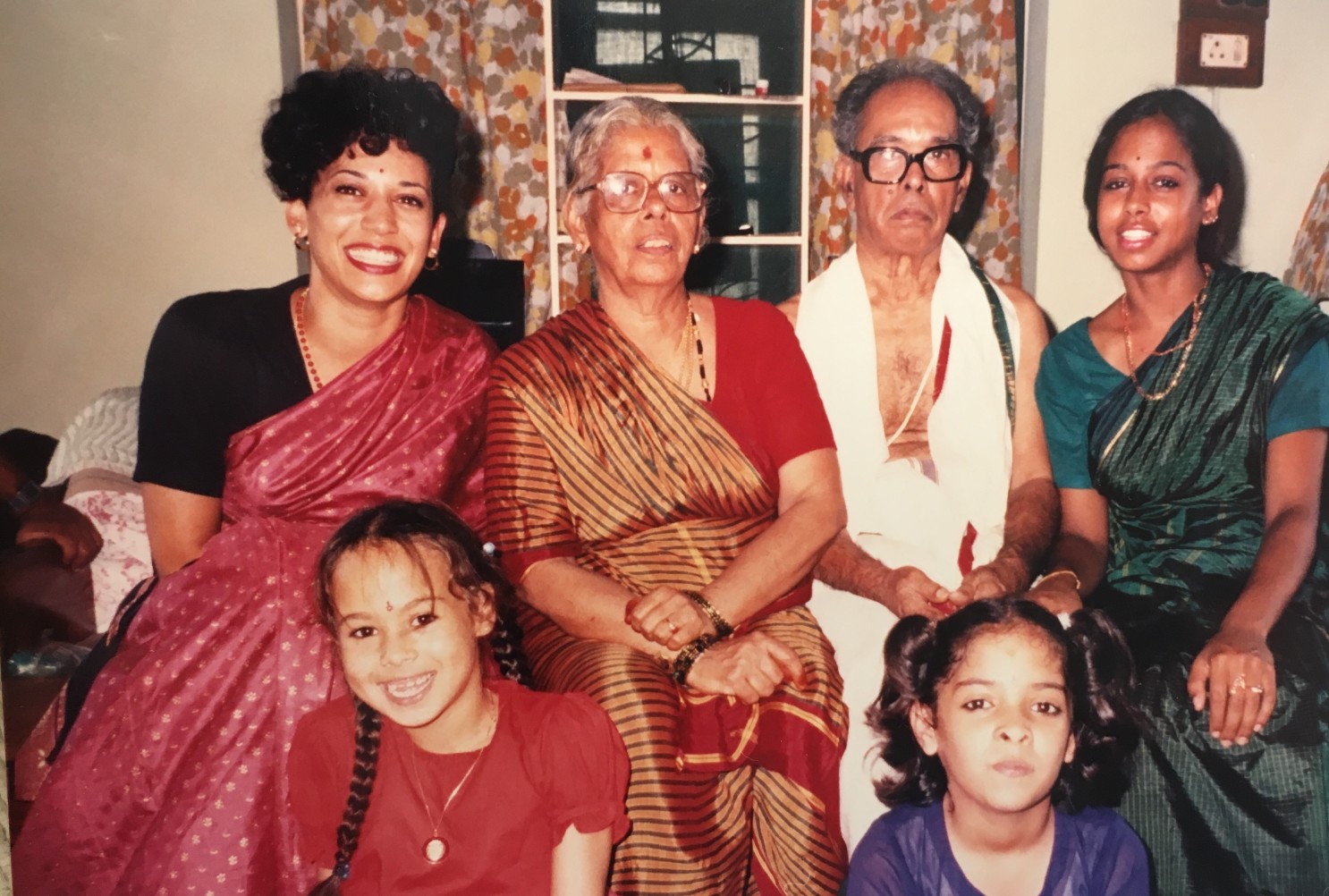 Halle Berry History Has Been Made Congratulations To Kamalaharris Daughter To Jamaican Amp Indian Parents And The First Woman Of Color On A Major Party S Presidential Ticket Kamalaharrisforvp T Co 6r9t13abyy