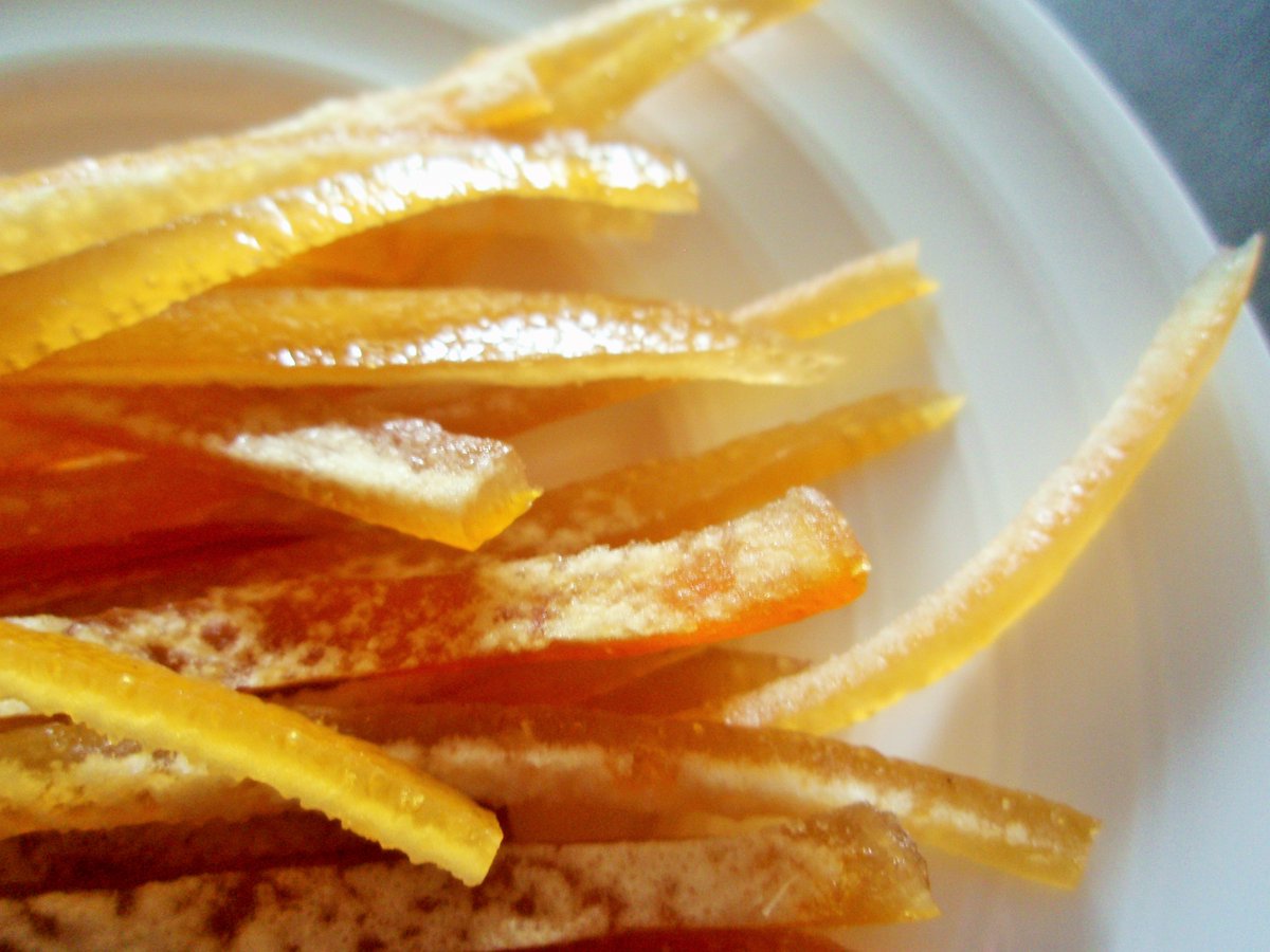 文旦 ピール 文旦の皮の砂糖漬け 文旦ピールの作り方は チョコ掛けの食べ方も