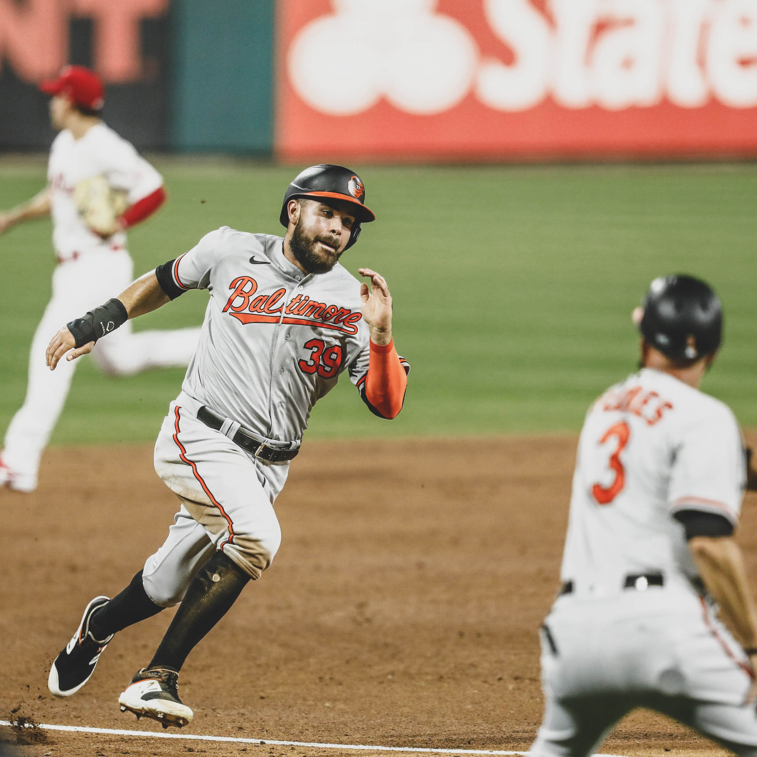 Orioles at Phillies / Twitter