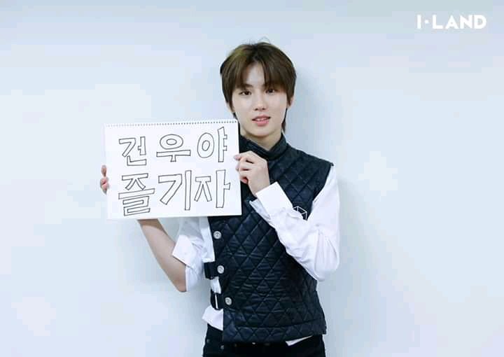 Lee_Geonu2's tweet image. 𝑰-𝑳𝒂𝒏𝒅 𝑴𝒆𝒔𝒔𝒂𝒈𝒆 𝑷𝒉𝒐𝒕𝒐 𝒐𝒇 𝑮𝒆𝒐𝒏𝒖,𝑺𝒖𝒏𝒐𝒐,𝑻𝒂𝒆𝒚𝒐𝒏𝒈 𝒂𝒏𝒅 𝑯𝒆𝒆𝒔𝒆𝒖𝒏𝒈📷🥚

#OT23 #MNET_ILAND #ILAND