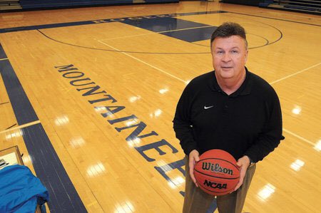 Looking forward to having Hall of Fame coach, Marty Barnes come be a guest speaker at the “Arkansas Wolves Fall Camp”🏀 October 17th. 
<a href="/coachscottyp/">Scotty Pennington</a> <a href="/coachcodyedgar/">Cody Edgar</a> <a href="/Coach_Mann13/">Coach Codey Mann</a> <a href="/sethg3347/">Seth Godwin</a> <a href="/Djchill69/">CHILL 100% REAL</a> <a href="/TAKEOVERSports/">TAKEOVER</a> <a href="/DedraRobinson17/">Dedra Robinson</a>