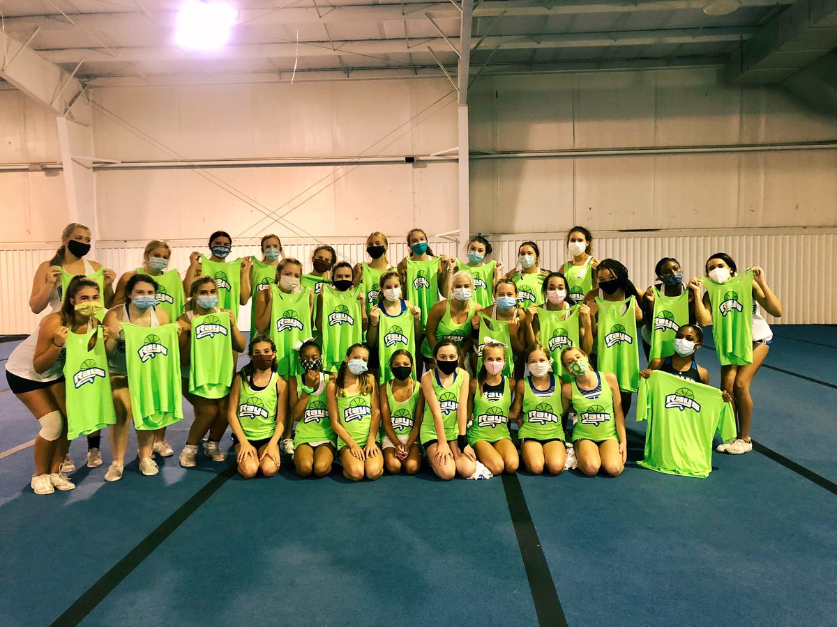 Lime_Rays's tweet photo. We can’t thank our amazing parents enough for the AMAZING tank tops!! We 💚 them so much! #ItsLimeTime https://t.co/v3GYea0cmD