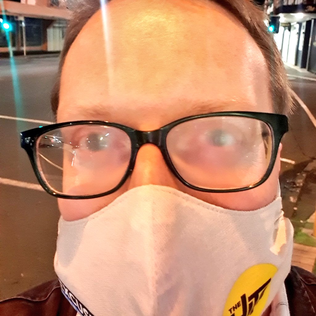 swiftynz's tweet photo. The problem with wearing a mask if you have glasses... #GettingSteamy #Lockdown2 https://t.co/qm60jbaFNb