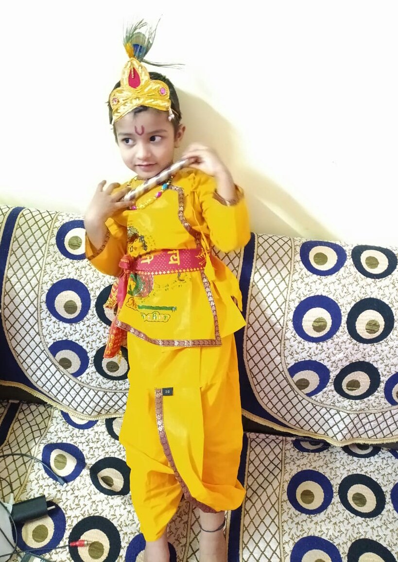 ranjeetchauhann's tweet photo. आयो नट्खट नन्दलाल ....जय श्री कृष्ण जय श्री राधे 🐄🐄🐃🐂🐂🐂🦃🌼🌺🌈
#श्री_कृष्ण_जन्माष्टमी #janamashtami #ShriKrishnaJanmashtami #MathuraDham @JM_Scindia @mojumder_ashis @mathuratemple https://t.co/ebI8L3VHsO