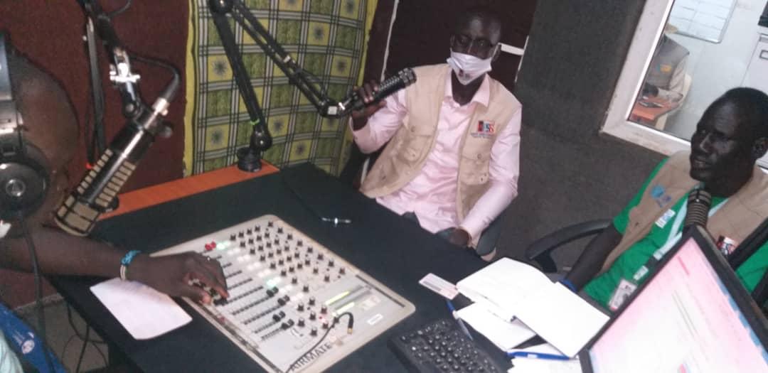 HopeRestoratio3's tweet photo. conducting Radio talk show on #Kondial FM # Raising  awareness on the #KeyProvisions of #petroleum laws and the need for the establishing  #communitydevelopmentcommittee (#CDC) in #Guit &amp; #Koch Counties. And awareness raising on prevention of #Coronavirus. With Support From #NPA https://t.co/VUil2h8oda