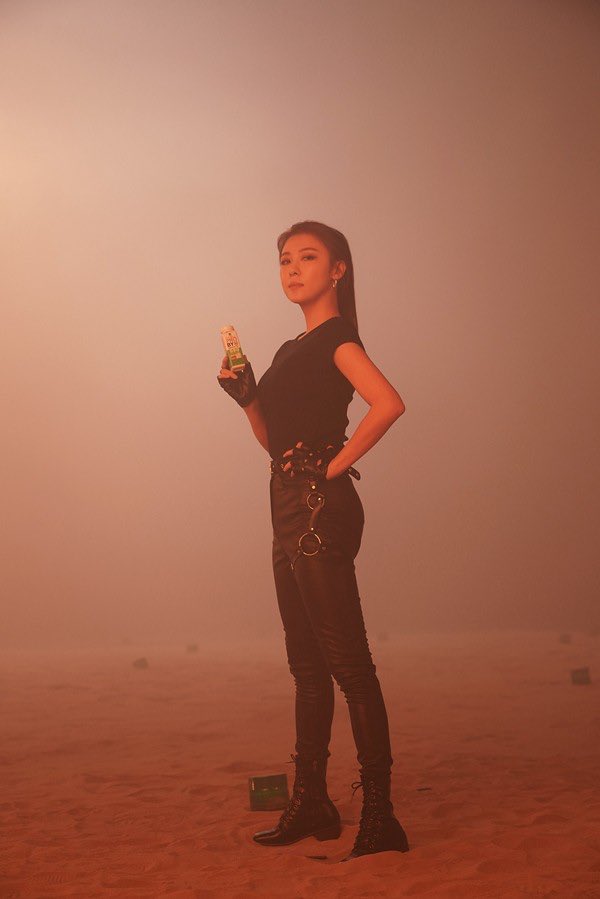 Official1023PH's tweet photo. Letโs take a glimpse of Ha Ji Wonโs CF for @purmil_kr ๐
Here are some photo taken during the CF, the CF is expected to be release by the end of August. โจ
#HaJiWon #1023Philippines #purmil_kr #purmilCF #probyo #Purmil #ํธ๋ฅด๋ฐ #์ ํด๋ฆผ #ํ์ง์ #ๆฒณๆบ่ #็ฐๆตทๆ #haewadal https://t.co/byPe4GLg4t