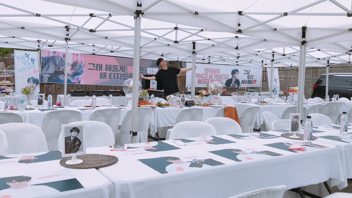 [💕] 이렇게 맛있을 수가...🤭 잘 먹었습니다🍽
- 위로들 덕분에 배 터질 뻔한 이수 -

#옹성우 #ONGSEONGWU