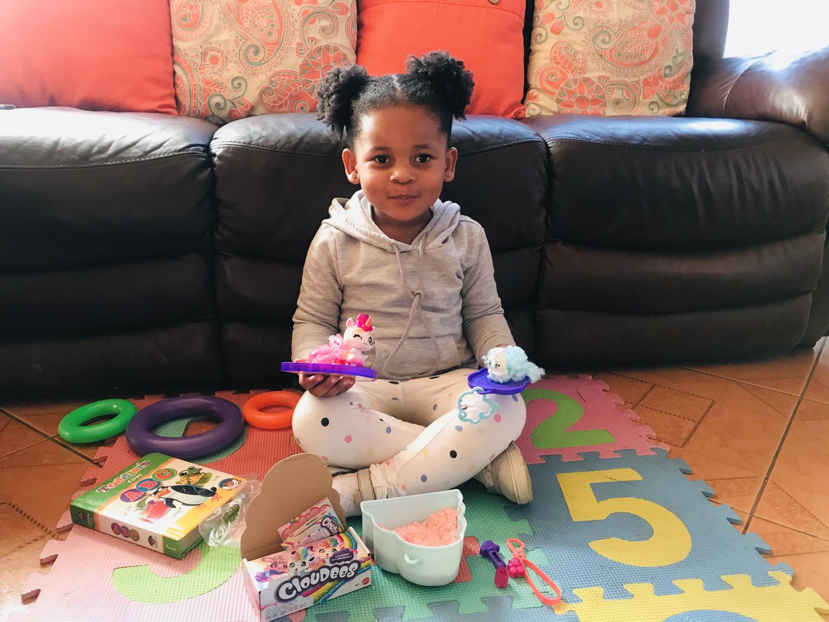 Raising_BabyBu's tweet photo. #CloudeesSA #cloudees #toddlertoys #happygirlsaretheprettiest #naturalhair #toddlerlife #playtime #toddleractivities #toddlermomlife #toddlerfun #toddlermodel #toddlerplay #toddler https://t.co/vtOfrhsrCN