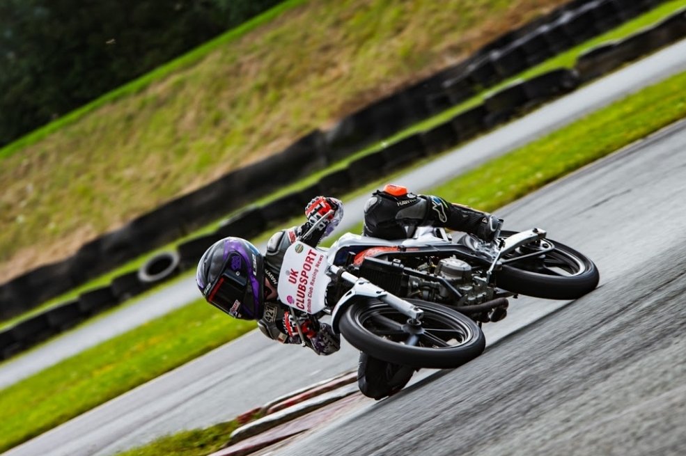 LissyRacing34's tweet photo. I do love riding the freetech endurance bikes, such a good laugh with the @UKClubSport team top 👍 https://t.co/DxJ4yjfpXt