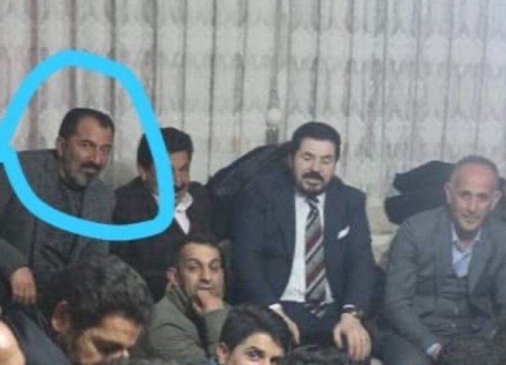 leblebi_demir's tweet photo. Aklama, yargıla! | Ağrı’da, Belediye Başkanı Savcı Sayan’ın sağ kolu olan Nizamettin Şahin isimli erkek tarafından cinsel istismara maruz bırakılan 13 yaşındaki çocuğun ailesi olayın üstünün kapatılmaya çalıştığını belirterek yardım çağrısında bulundu.

#susmaağrı https://t.co/G2GubiBFHj