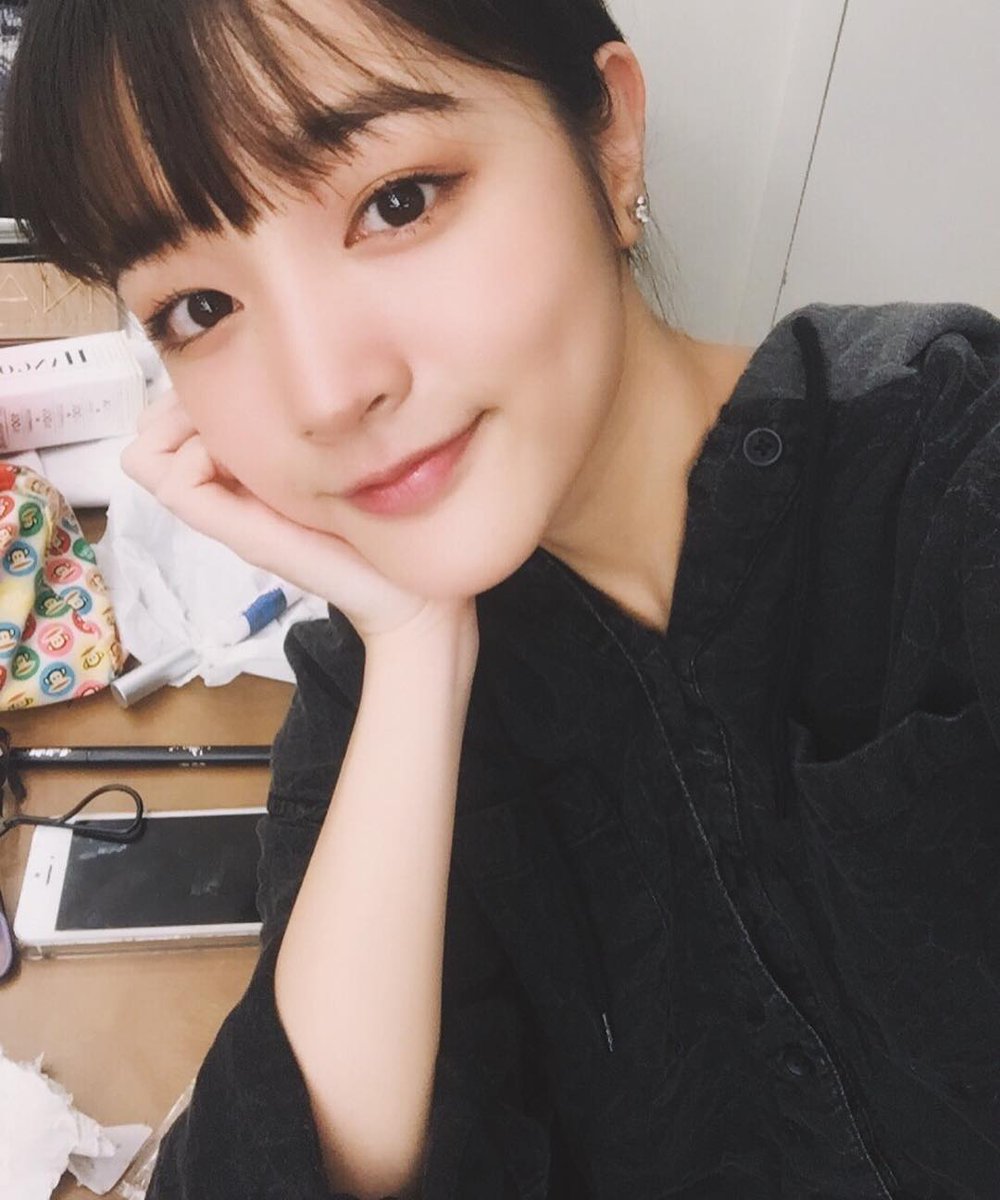 aphto3's tweet photo. 王淨(神級美女)
想看更多人物相關照片、微博、Instagram
點擊下面連結
https://t.co/U1LZIbjnWp
#aphto #阿圖 #王淨 #gingle #celebs #celebstyle #gals #pretties #美少女 #katherinelangford #meganfox #joeyking #rosebyrne #alexandradaddario https://t.co/gKxt9F6R9o