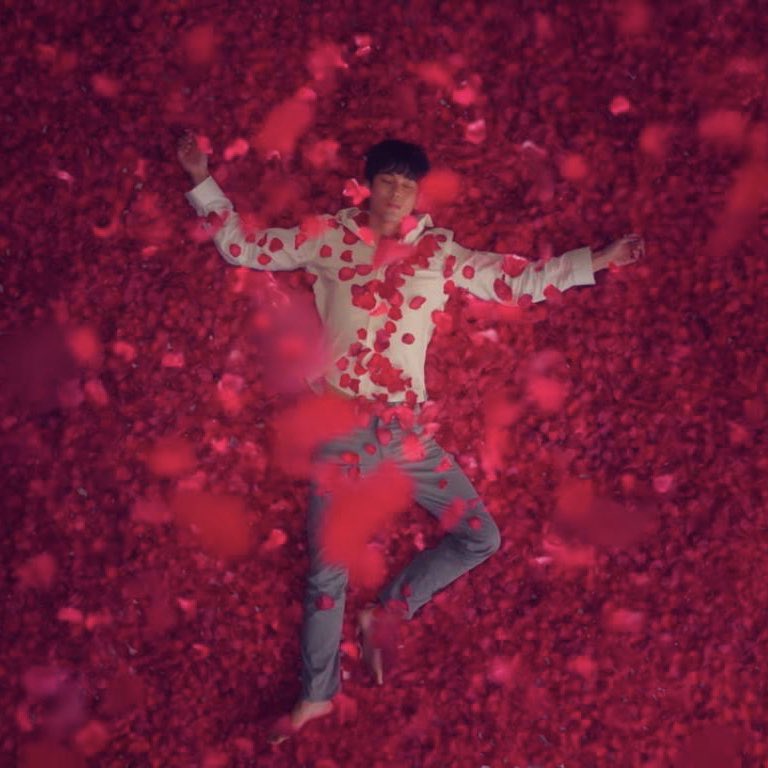 American Beauty #ItsOkayToNotBeOkayEP1 #ItsOkayToNotBeOkay