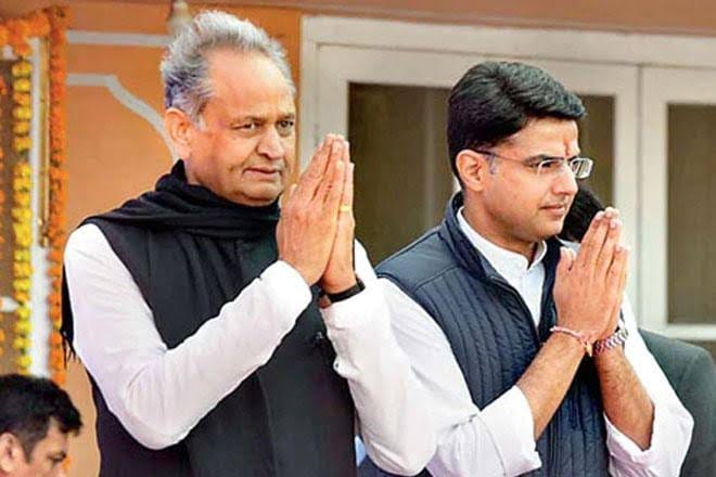 Rahul74561's tweet photo. Hon'ble chief minister @ashokgehlot51 ji , remove our salary discrepancy, and further our demands, make sure to delay them so that we can get our lost self - respect back.1 @SachinPilot
#LDC_3600GP_राजस्थान https://t.co/HxKrnSDlml
