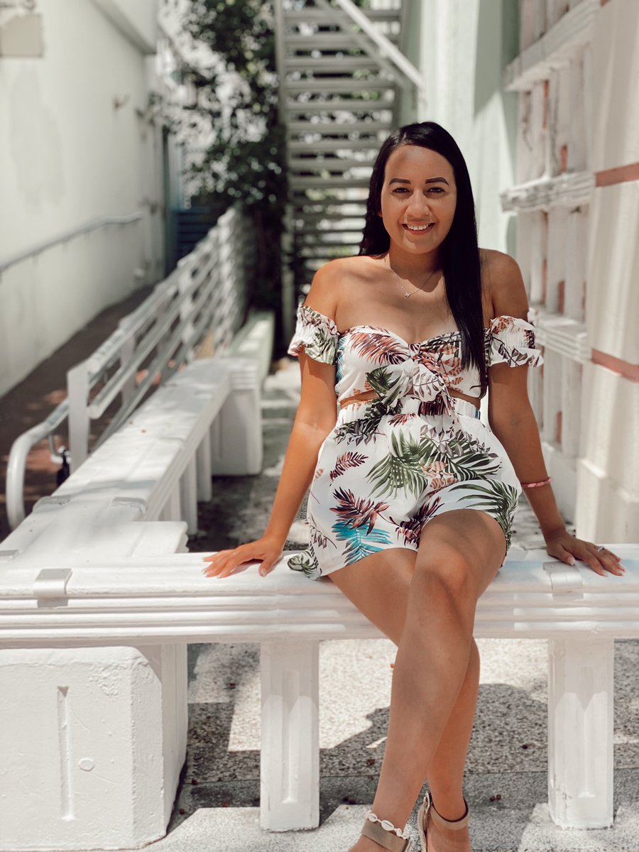 IsraelCastill0s's tweet photo. Had a great vacation with my beautiful fiancé, and now I am ready to be back and KILL IT with my team!! #TheCSWay #TMobileTuesdays https://t.co/BELdwlADzw