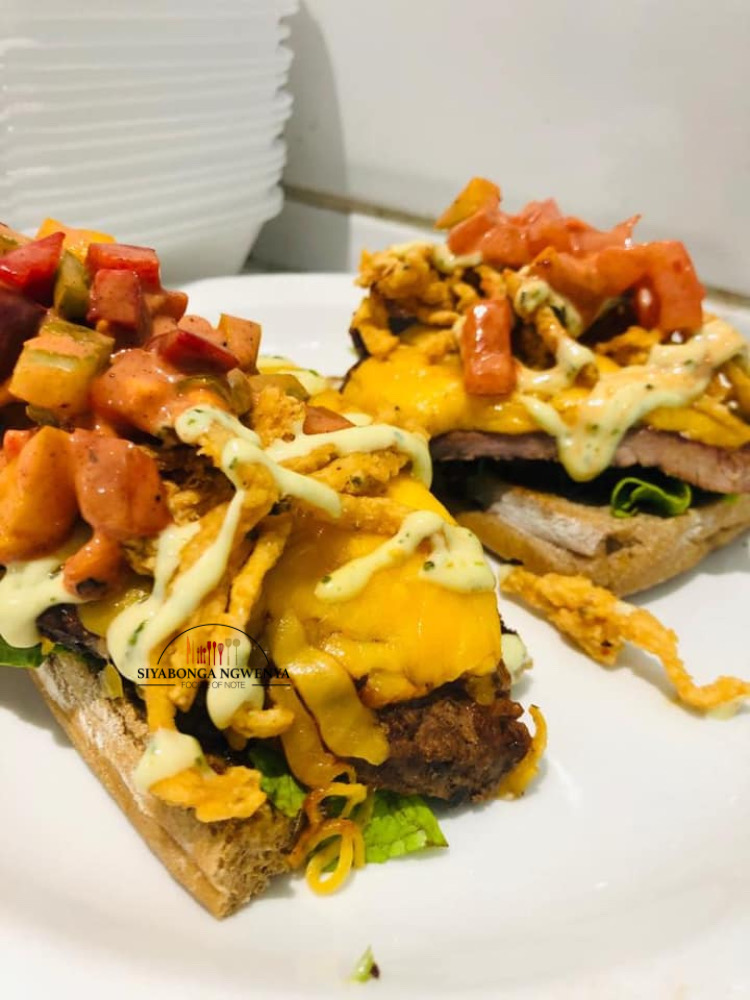 Foodie_ofnote's tweet photo. Dear God ..

I just wanna keep touching souls and making people happy with the meals I prepare 🙏❤️ https://t.co/QaPUPXWwxI
