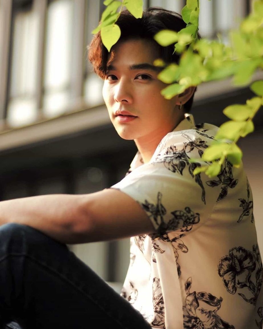 10. lee thanat as jin zixuan