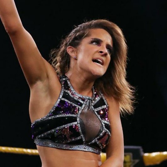 Dakota | NOT @DakotaKai_WWE (@avillainousego) on Twitter photo 