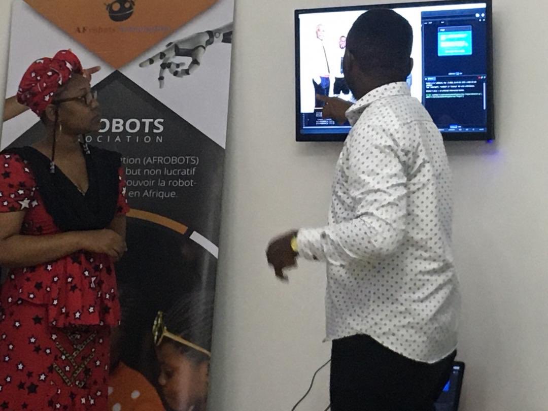 Quadrant2E's tweet photo. A New Story begins with our new wave of trainees doing the usual exercise we assign to our new trainees, creating an AI object recognition program.  A brilliant presentation by #Mitterant_Ekole and #Aminatou_Bessem https://t.co/OIk8Zbns0M