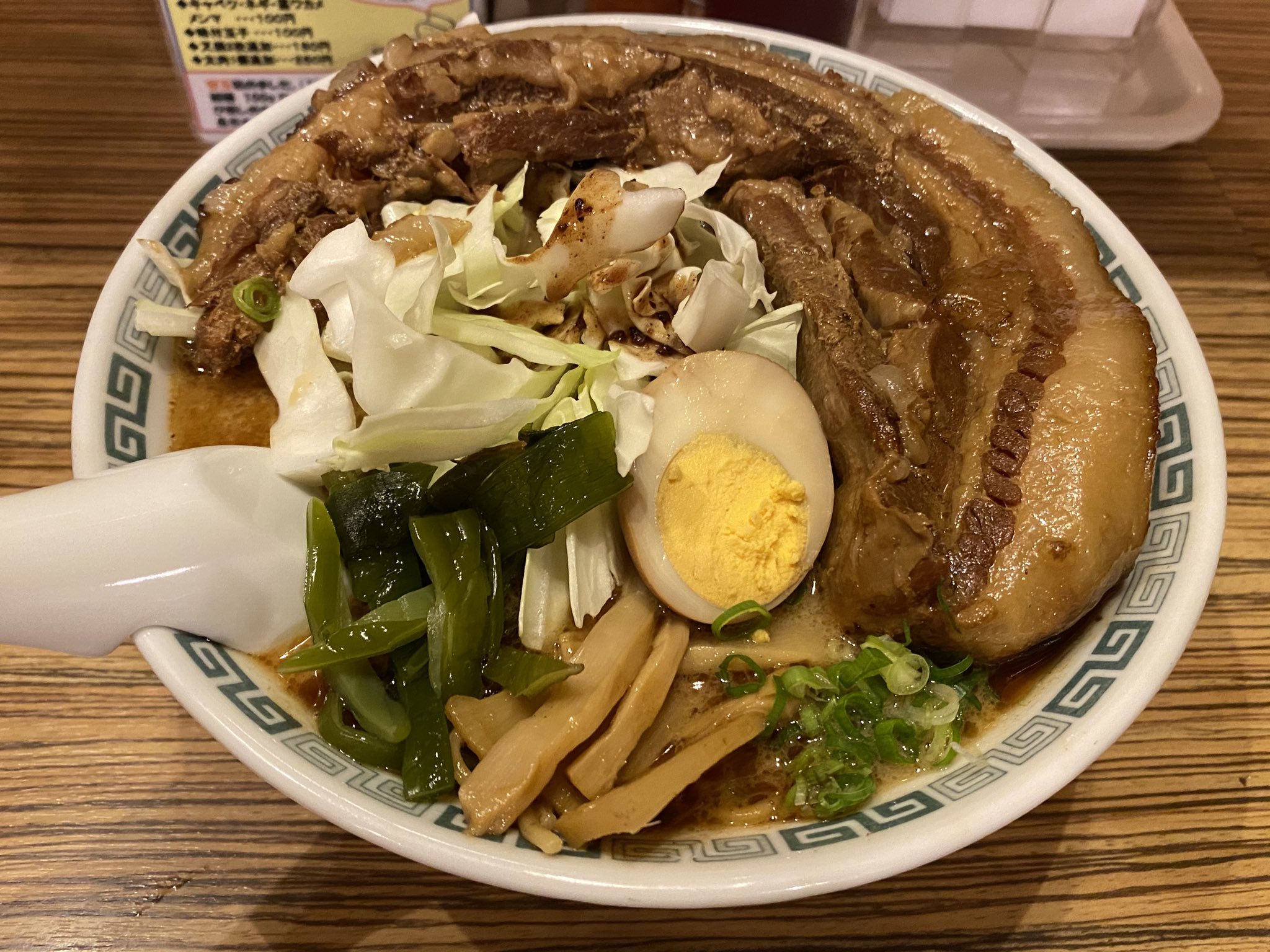 カミヤマd お昼は 桂花ラーメンで つい太肉一本盛りを摂取してしまった これから職場で眠くならずに仕事ができるか不安だし カロリーを取りすぎた感が強いのも不安 T Co Gusvywpssd Twitter