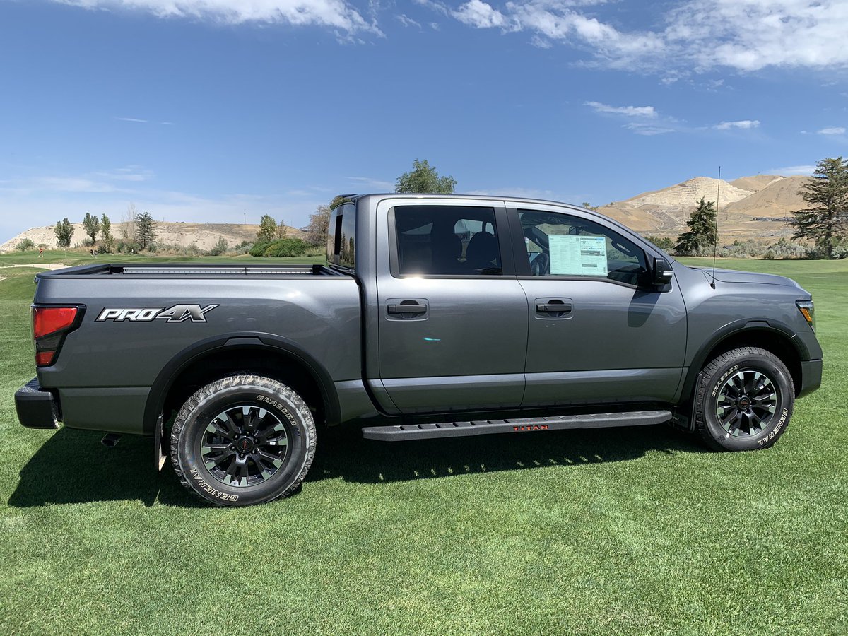 Chad Lewis tweet media