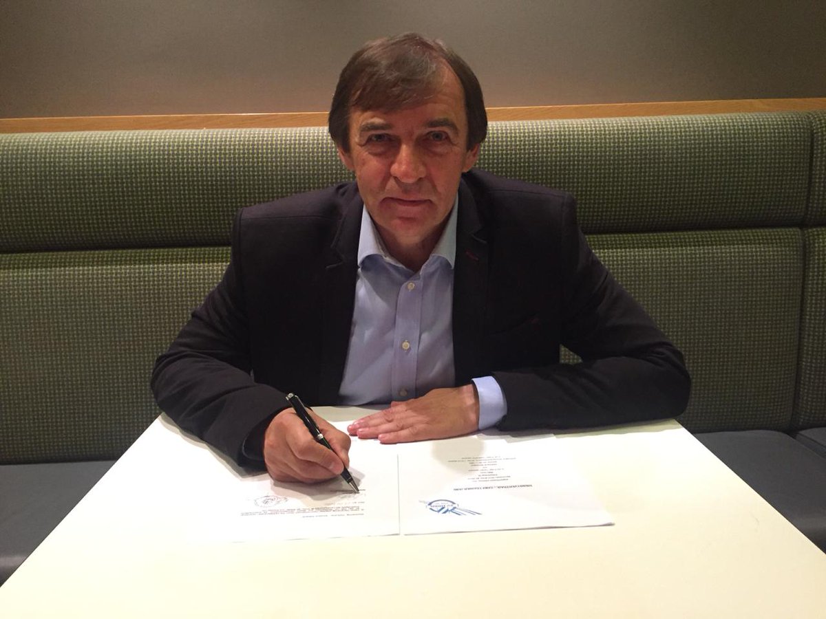 ++Breaking News++
ALEXANDER BORODJUK ist neuer Cheftrainer beim SV HORN! Der 57-jährige Russe trainierte unter anderem bereits die russische Nationalmannschaft! Mehr Infos über unseren neuen Cheftrainer findet ihr auf der Homepage:
svhorn.at/verein/news/br…
#svhorn #bepartofit