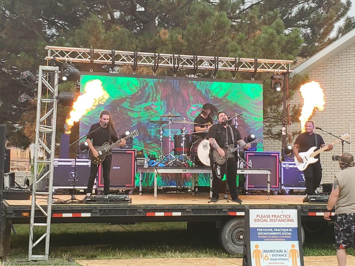 We just want to thank everyone who came out tonight in North Platte Nebraska! See you in NORFOLK NEBRASKA tomorrow! FREE concert!