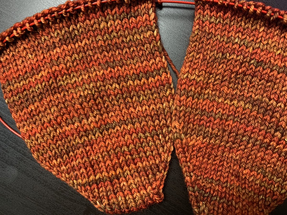 Day 3/100: Monday, August 10thI did quite a bit of knitting on my fall socks! The yarn is working up beautifully. Definitely satisfying my fall craving for now. #100DaysOfProjects