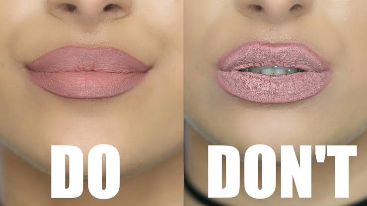 Singapennae2's tweet photo. Ways to make your #lips look fuller Avoid dark colored lipsticks or glosses as that will actually make your lips look smaller. Instead, choose a lighter shade with a dash of shiny finish to reflect light which will give the illusion of being fuller and bigger lips. #beautycare https://t.co/ZsELCzSqRC