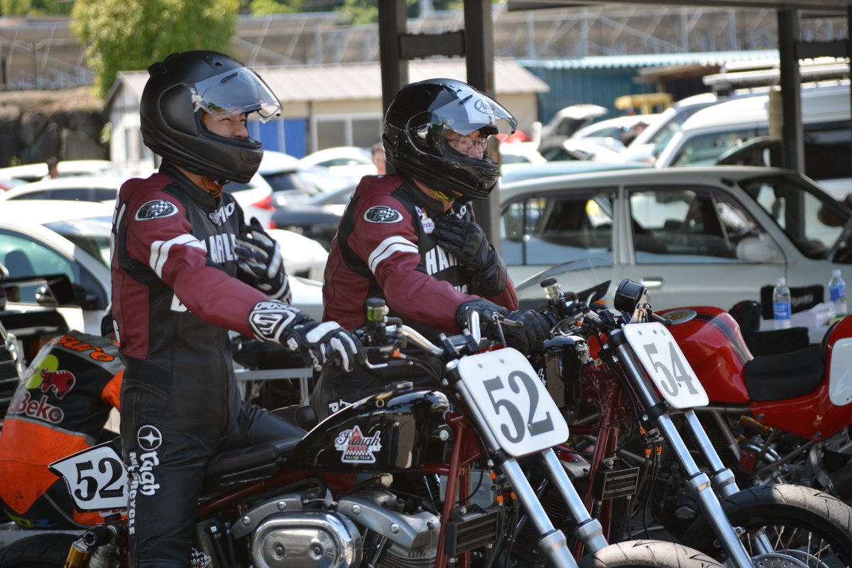 kurikuri_r1200s's tweet photo. #ハーレー #HARLEYDAVIDSON #ハーレーダビッドソン
#本庄サーキット #本庄モーターパーク https://t.co/CcYXv1Fj0L