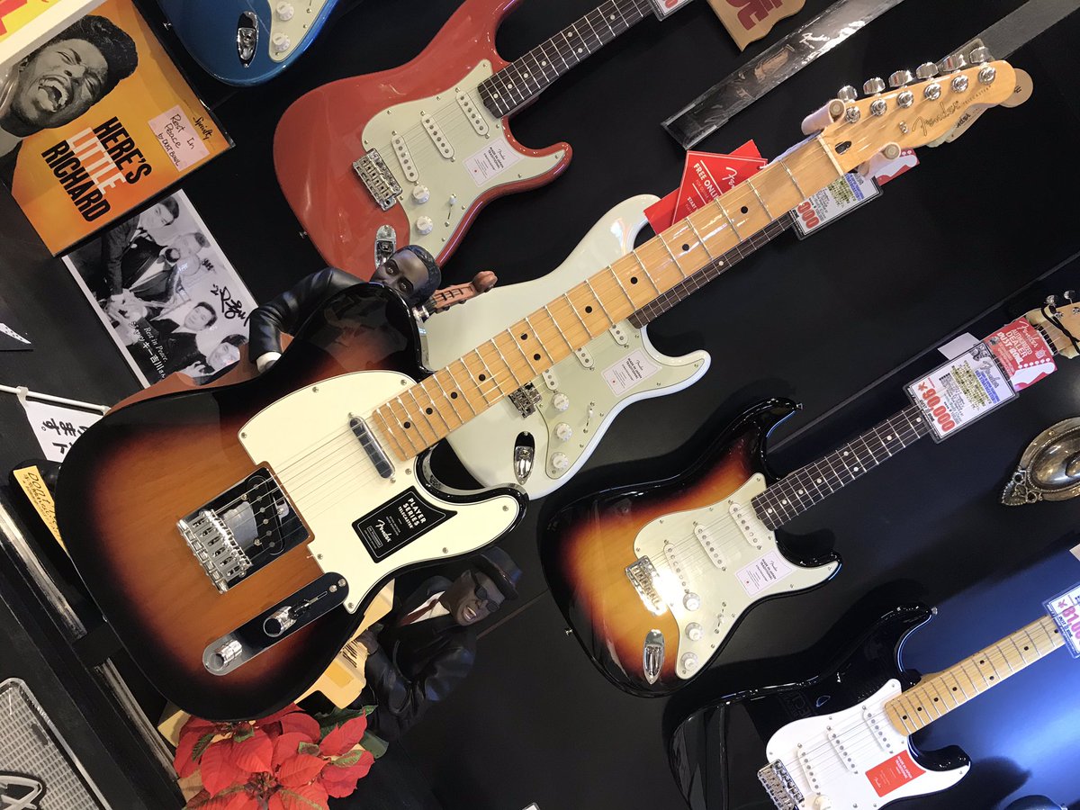 dustbowl_i's tweet photo. ダストボウル前橋店です。
#Fender で最も手に入れやすい価格とモダンな仕様を持った
#Player seriesを紹介させてください。
ギターは22f仕様や #ストラト の2点支持トレモロ、
Vintageよりやや平らな指板などを採用！
#Stratocaster #Tidepool #PolarWhite
#Telecaster #3CS
#JazzBass
#フェンダー https://t.co/4WDYG56MYJ