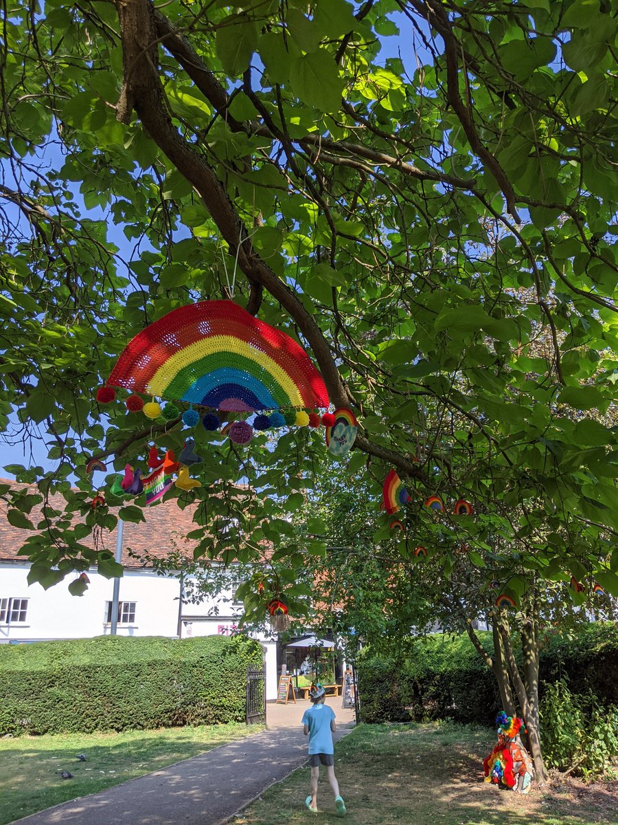 KatieEduardo's tweet photo. Love our local annual Festiwool and this year's is simply wonderful. It put a smile on our faces on this boiling hot day #gratitudeandwool #lovehitchin #festiwool https://t.co/JW4svyK7pS