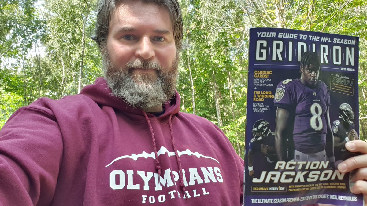 Getting out of #southlondon and relaxing in the great outdoors with @gridiron magazine. Loving this guide to an unprecedented #nfl season with predictions and team breakdowns from @neilreynoldsnfl. ๐๐ฒ๐๐ฌ๐ง #londonolympians... #nfluk #ukgridiron https://t.co/cFiTcIJBqp