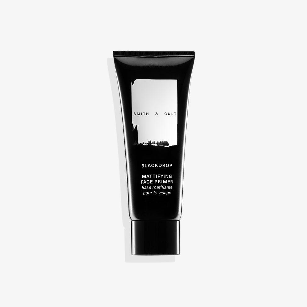 BeautyGeeky's tweet photo. 因みに〜
チャコール入りの黒いマット下地🖤というのもあります
"BLACKDROP" $32
Mattifying Face Primer
https://t.co/EiNbhI3Mup
塗ると透明に馴染んで、竹炭の吸着効果による皮脂防止を促す、とのこと✨ 🎋
#smithandcult https://t.co/xFSednWTtt