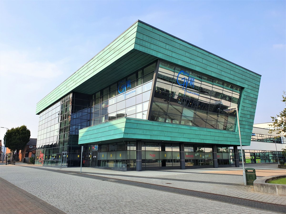 LongworthFacade's tweet photo. Photos of our Tecu Patina copper facade on St Helens College taken yesterday. Still looking great 9 years after installation!
#copper #tecu #patina #weatheredcopper #longworth #sthelens #college #education #construction #facade #standingseam #greencopper #wallcoverings https://t.co/yqVk2ePPBD