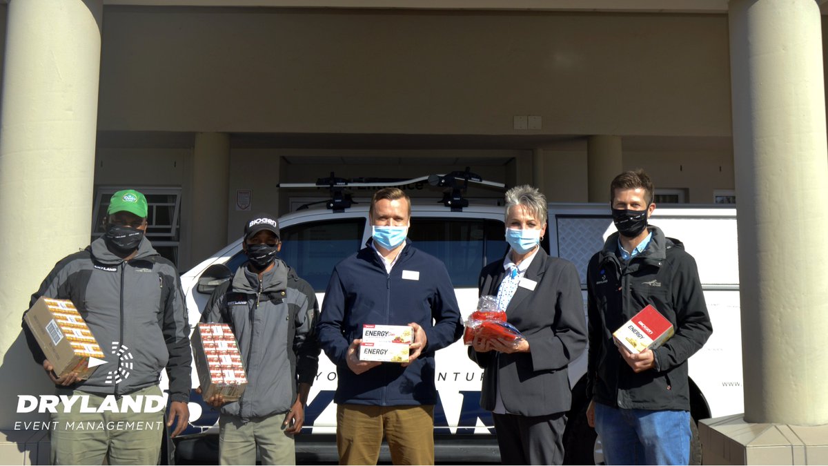 DrylandZA's tweet photo. To all the frontline workers, we 𝐓𝐡𝐚𝐧𝐤 𝐘𝐨𝐮!

Our community is better because you are a part of it.
To show our appreciation, the Dryland team together with @eptrecovery, @BiogenSA and Rhodes Quality donated much-needed items to the local Oudtshoorn hospitals’ staff. https://t.co/WqTcYcD9V2
