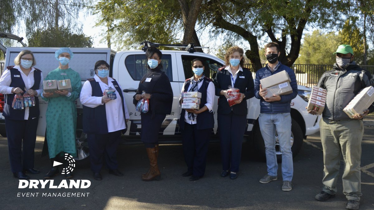 DrylandZA's tweet photo. To all the frontline workers, we 𝐓𝐡𝐚𝐧𝐤 𝐘𝐨𝐮!

Our community is better because you are a part of it.
To show our appreciation, the Dryland team together with @eptrecovery, @BiogenSA and Rhodes Quality donated much-needed items to the local Oudtshoorn hospitals’ staff. https://t.co/WqTcYcD9V2