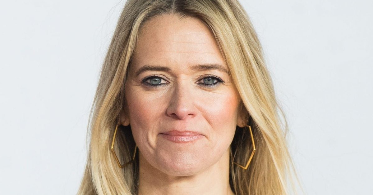 Music lovers, <a href="/edibow/">edith bowman</a> has the best new podcast for you: buff.ly/2DJtwYO