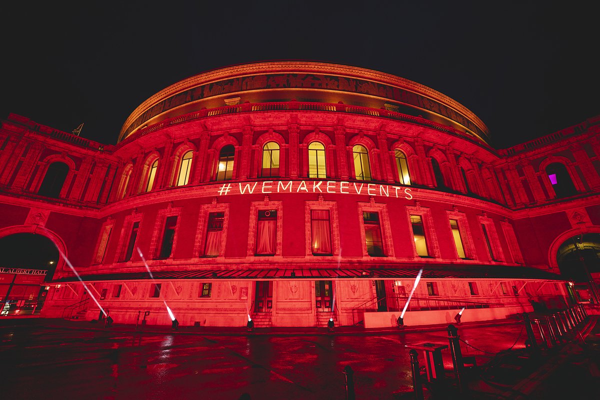 ClassicFM's tweet image. Last night, more than 300 theatres and live music venues turned red in a powerful display to highlight the threat of arts job losses.

London's @southbankcentre and @RoyalAlbertHall were among the venues taking part. #LightItInRed #WeMakeEvents
